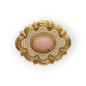 Avon Pink Cabochon Faux Pearl Oval Vintage Brooch Pin - Victorian Romance